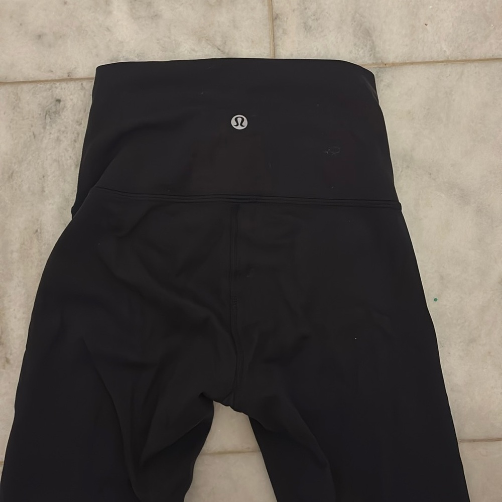 Black Lululemon Align Capri Leggings